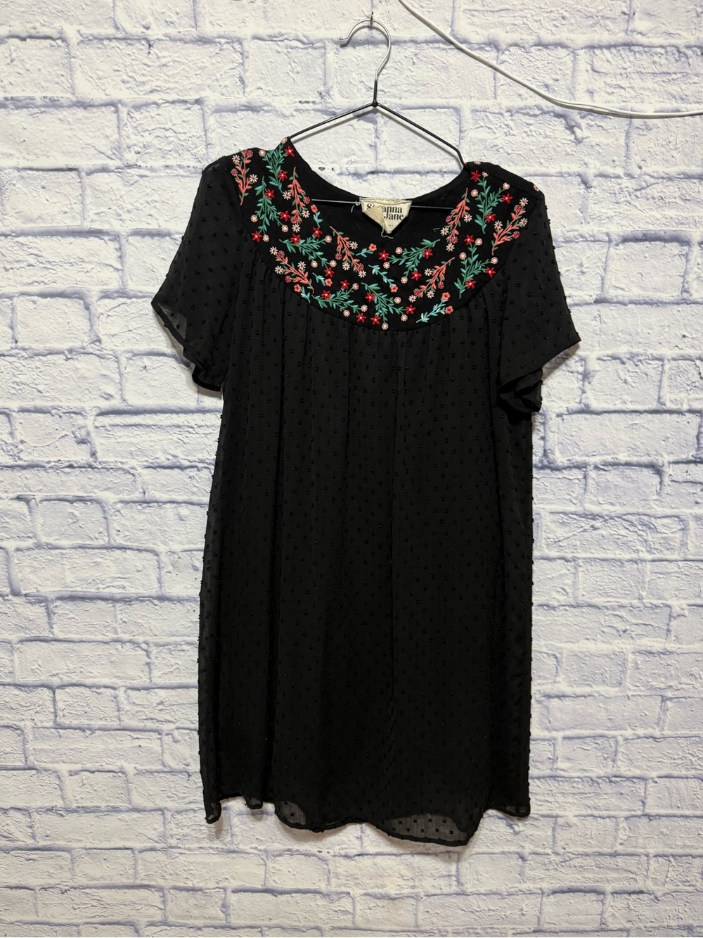 Women’s Savanna Jane Black Textured Dress Floral Dress Embroidery Size L 
Pre ow